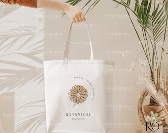 Canvas Tote Bag Mockup: Print On Demand Template (PSD, PNG)