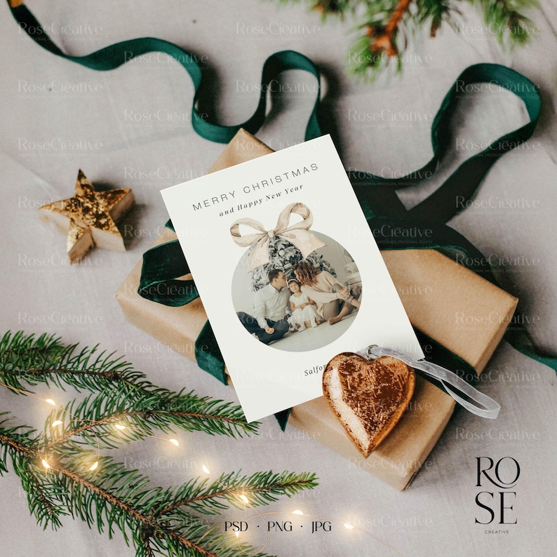 Christmas card mockup flatlay with pinecones and ornaments
5x7 greeting card mockup styled with holiday props
Holiday card mockup bundle with 12 festive scenes
PSD smart object card mockup with neutral Christmas décor
Canva-compatible PNG mockup of holiday card
Christmas stationery mockup with cozy winter background
Seasonal card flatlay with soft lighting and decorations