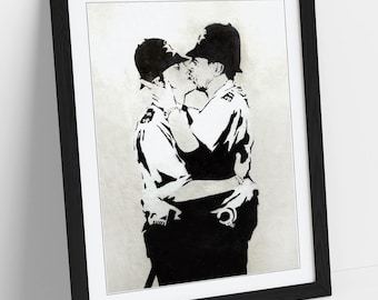 BANKSY KISSING COPPERS tableau d'art mural imprimé d'art encadré