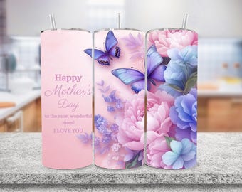 Può includere: Tre bicchieri in acciaio inossidabile con un design floreale rosa e viola e farfalle. Il bicchiere a sinistra ha il testo "Happy Mother's Day to the most wonderful mom! I love you".