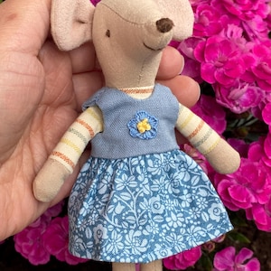 Summer flower dress for mouse