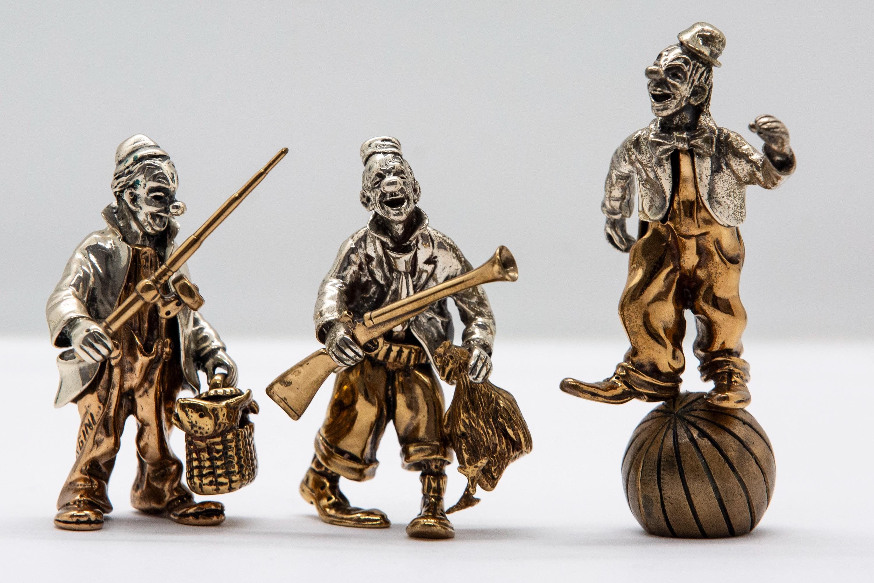 断*ぎ様 【美品】ヴィットリオ・アンジーニ作ピエロ神銀とガラス彫刻 ヴィットリオ・アンジーニのサインが入ったピエロの素晴らしい