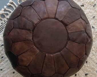 Poufs en Cuir Marron Faits Main - Style Marocain Authentique