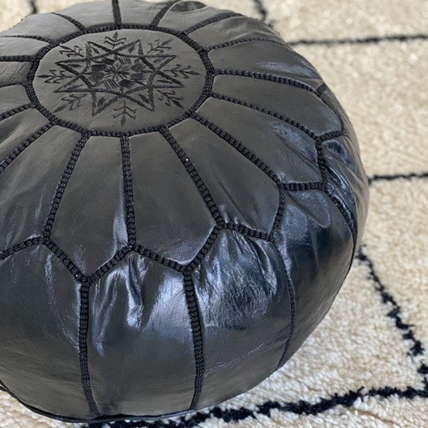 Poufs en Cuir Marocain Faits Main pour un Confort Élégant,Poufs en Cuir Marron Faits Main - Style Marocain Authentique