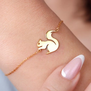 Squirrel Charm Bracelet in 14K Solid Gold, Real Gold Squirrel Bracelet, Animal Jewelry,Squirrel Jewelry, Woodland Bracelet, Christmas Gifts