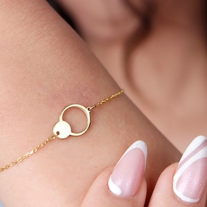 14K massief gouden open cirkelarmband, sierlijke gouden cirkelarmband, alledaagse karma-armband, minimale omtrek ronde bedel, kerstcadeaus
