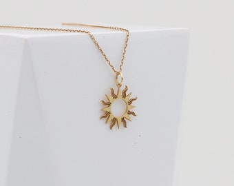 14K Gold Sun Necklace, Solar Celestial Pendant, Gold Sun Charm, Minimalist Sun Pendant,Celestial Jewelry,Sunshine Necklace,Mothers Day Gifts