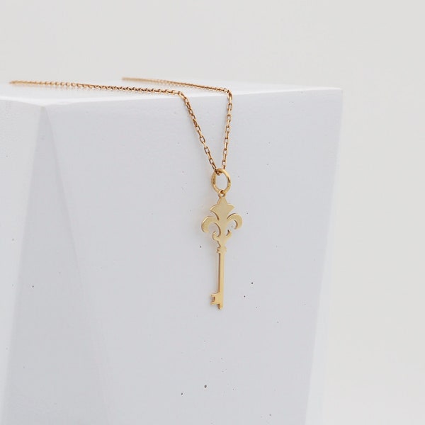 14K Solid Gold Dainty Friendship Key Necklace, Lucky Charm, Key Pendant, Lover Necklace For Her, Key Jewelry, Mothers Day Gifts