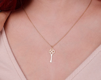 Collier clé d'amour en or massif 14 carats, pendentif porte-bonheur fait main, cadeau Saint Valentin