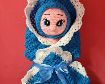 Poupée faite main au crochet