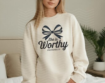 Archivo PNG con lazo "Ella es digna": Diseño de camiseta cristiana para mujer (descarga digital)