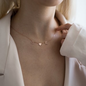 Collar Símbolo Letra Plata Personalizado - Joyería Única y Original - Collar Símbolo Letra Plata Elegante - Collar Minimalista