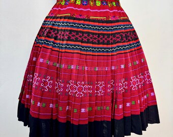 モン族のスカートヴィンテージ / 手作り山岳民族のスカート / 民族衣装