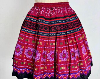 モン族のスカートヴィンテージ / 手作り山岳民族のスカート / 民族衣装