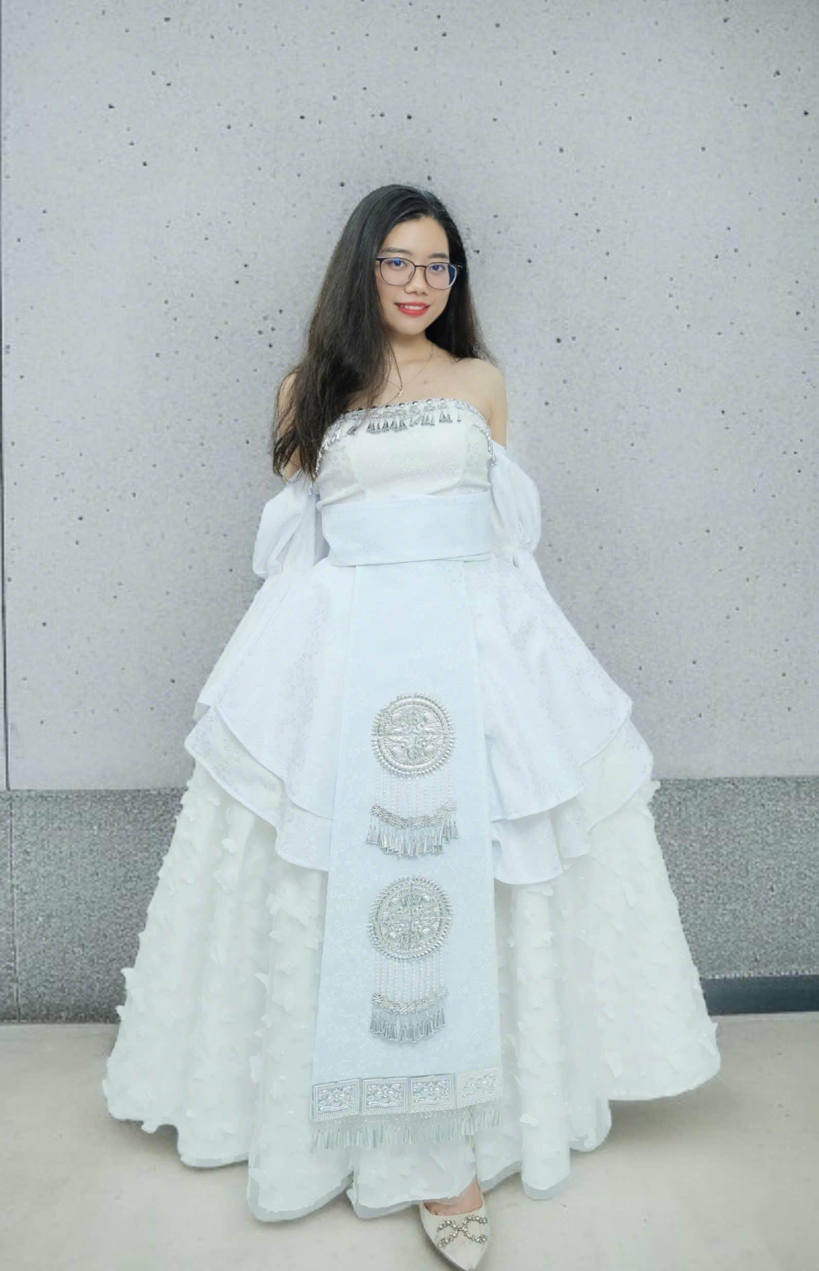 Hmong Embroideried Couple Set | Hmong Wedding Dress for