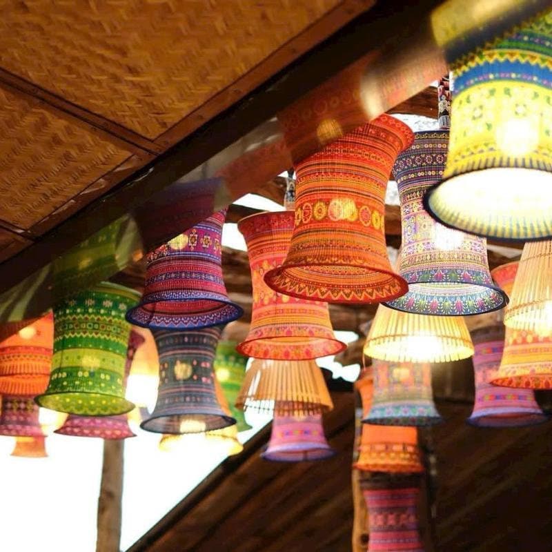 Lanterna Cinese In Seta E Bambù Fatto A Mano - Palloncino Decorativo Medio, Colore Rosso, Ideale Per Feste