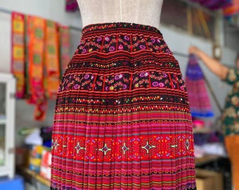 モン族のスカートヴィンテージ / 手作り山岳民族のスカート / 民族衣装