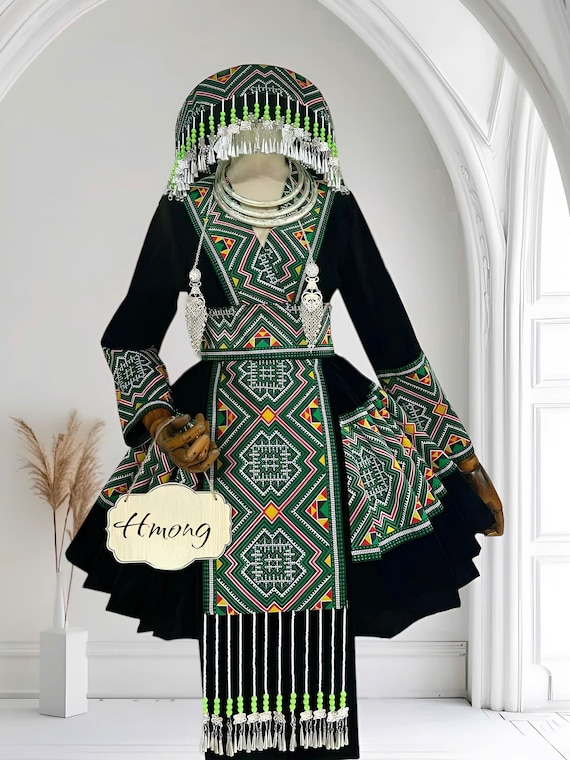 green emerald velvet dress Hmong Txaij Green (36")