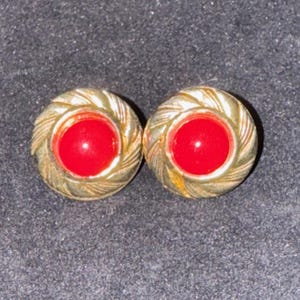 Vintage Stud Earrings | Vintage Earrings | Red and Goldtone Earrings |