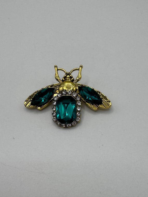 Insect Brooch | Emerald Green Insect Brooch | Bug Brooch | Green Insect Brooch | Insect Pin | Vintage Brooch