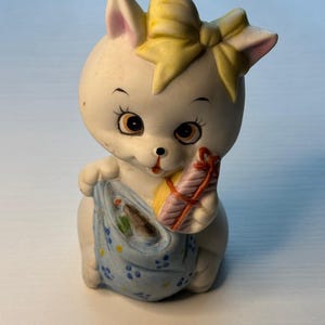Vintage Flambro Porcelain Cat Figurine