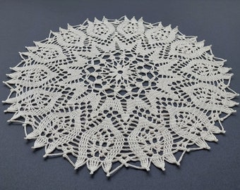 Beige round crochet cotton doily Ø13.4"/34cm Home decor Lace doilies Flowers Housewarming gift idea Country life Vintage