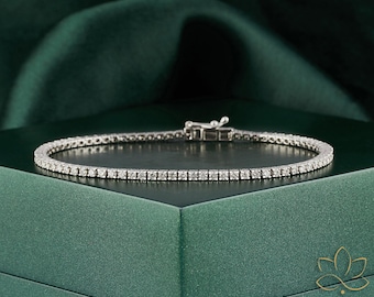 7.00 TCW Round Cut Lab-Grown Diamond Tennis Bracelet in 14K Gold | Classic Fine Jewelry