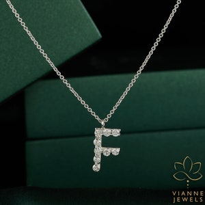 Round Lab Grown Diamond Gold Pendant, Perfect Gift for Her, Eco-Friendly, Romantic Jewelry, Anniversary Special