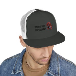 Stylish Embroidered Trucker Cap for Sports Fans, Mesh Hat, Outdoor Cap, Casual Hat, Team Spirit Accessory