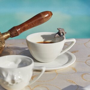 Handgemaakte mok, espressokopje, dierenmok met dolfijnen, mok voor espresso, aardewerkmok voor espresso en ristretto, cadeau voor hem, cadeau voor haar