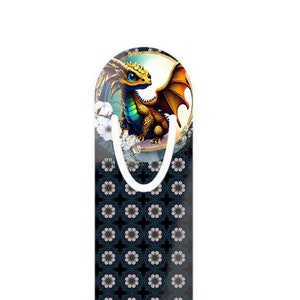 Dragon metal bookmark, bookish gift for fantasy reader, book dragon book mark, teacher appreciation gift, book loving friend