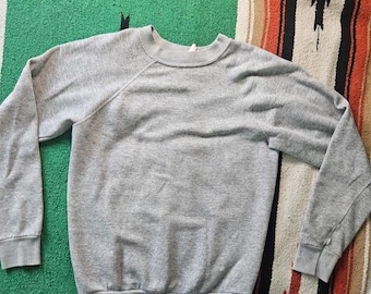 Vintage '70's/'80s Heather Gray Raglan-Style Athletic Crewneck Sweatshirt