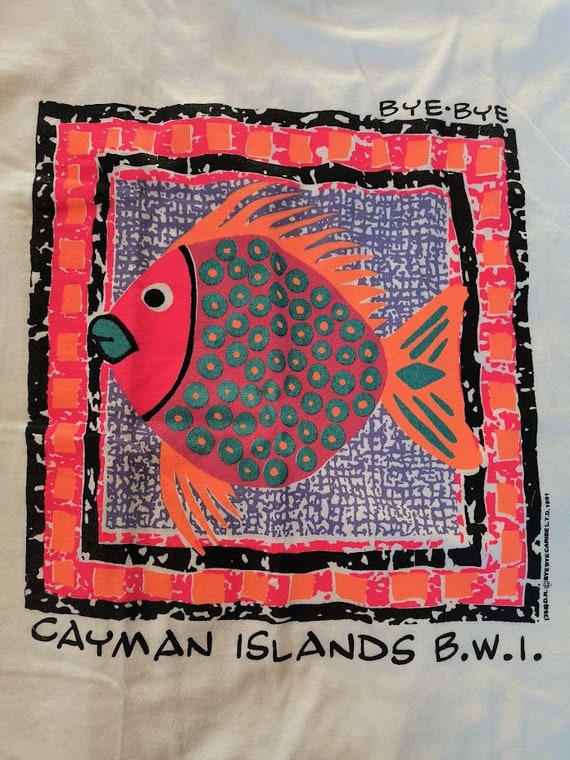 Vtg 1990s Cayman Islands T Shirt with Tropical Fi… - image 2