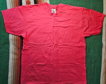 Vintage '90s Lee 100% Heavyweight Cotton Pink Blank T-Shirt - Size XL