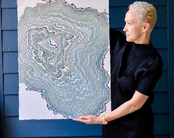 オリジナルの日本の墨流しアート、22x30cmの海の抽象的な水墨画、ターコイズブルーのマーブリング、海岸のジャパンディの侘び寂びの壁飾りインテリア