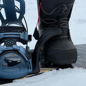 Stomp Hat : Snowboard Chairlift Hook for Beginners