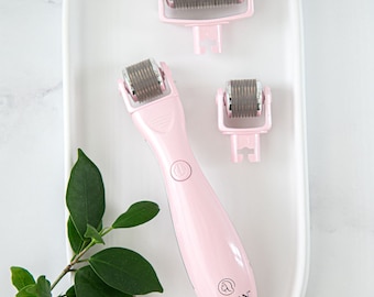 Derma Roller, 3 en 1, microagujas de grado profesional, para el crecimiento del cabello, rodillo corporal, recargable, para uso doméstico.
