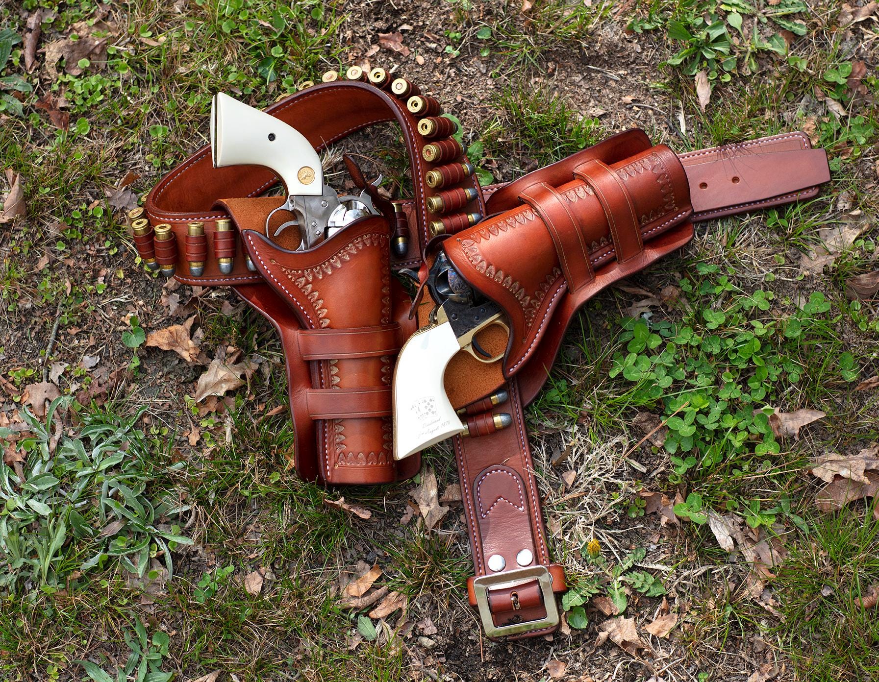 thumbnail image 2 of Gun Holster Belt Modestone 44/45 Left Handed Western Leather Holster Gun Belt Belt Holster 2 of 9