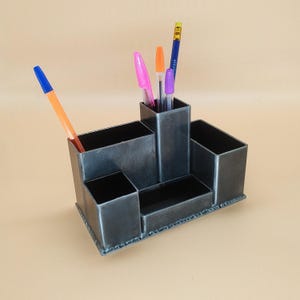 Rusty Industrial Iron Steel Desk Organizer Modern Metal Pen Stand Handcrafted Loft Office Pen Holder for Desk Storage, Home and Office Decor