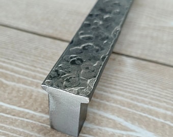 Handmade Hammered Steel Cabinet Pull Industrial Drawer Handle