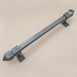 Poignée pour porte de grange forgée à la main : poignée rustique en acier de forgeron