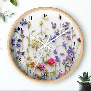 Flower Wall Clock, Dried Flower Clock, Flower Clock, Pressed Flower Clock, Gift Giving Idea, Clock with Number