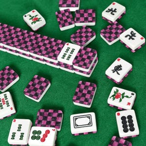 Checkered Mahjong Tiles Set - Modern Game Pieces Bild 4