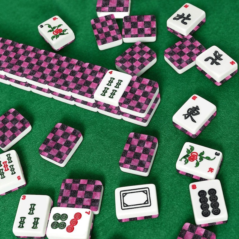 Checkered Mahjong Tiles Set - Modern Game Pieces Bild 4
