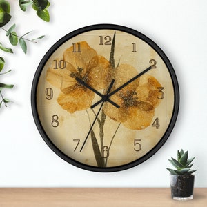 Flower Wall Clock, Pressed Flower Clock, Gold Flower Clock, Pretty Flower Clock, Gift Giving Idea, Thoughtful Gift Idea