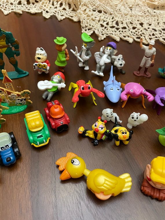 Kinder Surprise Ferrero Toys Vintage HUGE Lot! TMNT Sesame Street