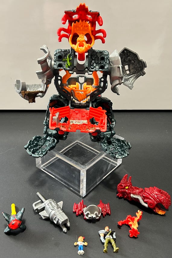 Mighty Max Doom Zone Play Sets Vintage Terminates Wolfship