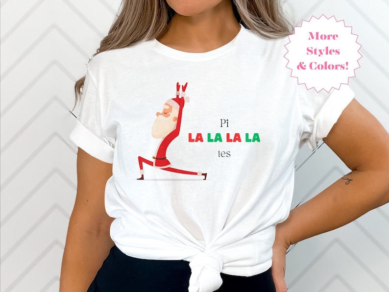 Sudadera navideña de pilates, Papá Noel Pi La La La La Tes, camiseta de pilates de Papá Noel, camiseta divertida de pilates, sudadera con capucha de pilates, regalo de instructor de pilates imagen 2
