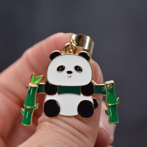 Panda Stethoscope Charm – Double Swiveling Bamboo, Adjustable Cuff, Kawaii Nurse Accessory