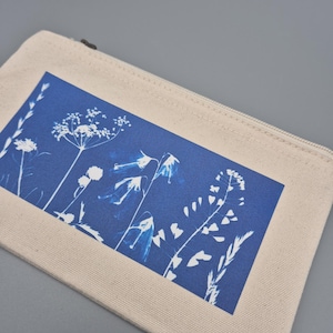 Piccola borsa per cosmetici: Summer Meadow (borsa da toilette, trousse per il trucco, astuccio per penne, cotone biologico)